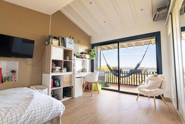 maison à vendre - 11 pièces - 317.0 m2 - CAVALAIRE SUR MER - 83 - PROVENCE-ALPES-COTE-D-AZUR - Century 21 Bianchi Transactions