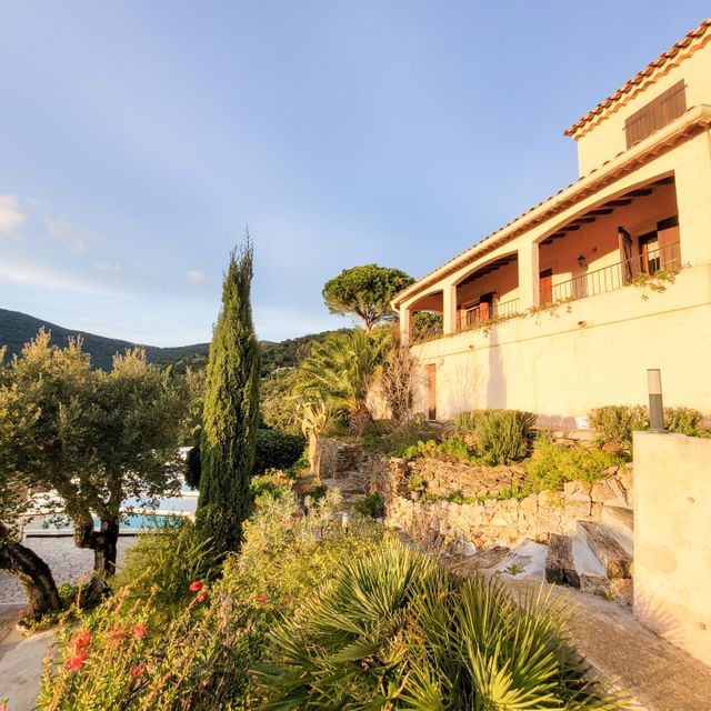 maison à vendre - 5 pièces - 160.0 m2 - CAVALAIRE SUR MER - 83 - PROVENCE-ALPES-COTE-D-AZUR - Century 21 Bianchi Transactions