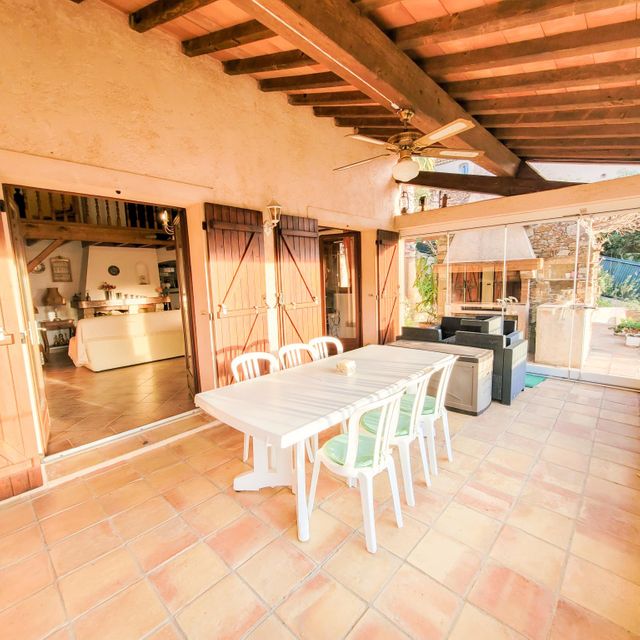 maison à vendre - 5 pièces - 160.0 m2 - CAVALAIRE SUR MER - 83 - PROVENCE-ALPES-COTE-D-AZUR - Century 21 Bianchi Transactions