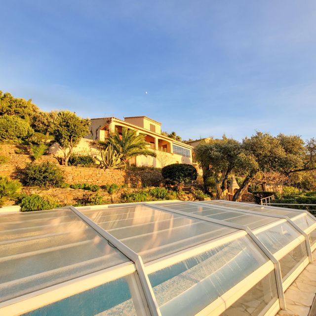 maison à vendre - 5 pièces - 160.0 m2 - CAVALAIRE SUR MER - 83 - PROVENCE-ALPES-COTE-D-AZUR - Century 21 Bianchi Transactions