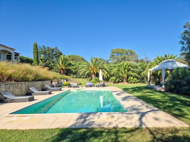 Afficher la photo en grand maison à vendre - 6 pièces - 170.0 m2 - GASSIN - 83 - PROVENCE-ALPES-COTE-D-AZUR - Century 21 Bianchi Transactions