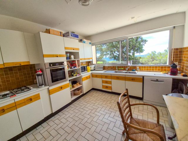 maison à vendre - 8 pièces - 187.0 m2 - LA CROIX VALMER - 83 - PROVENCE-ALPES-COTE-D-AZUR - Century 21 Bianchi Transactions