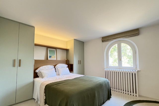 maison à vendre - 7 pièces - 370.0 m2 - CAVALAIRE SUR MER - 83 - PROVENCE-ALPES-COTE-D-AZUR - Century 21 Bianchi Transactions