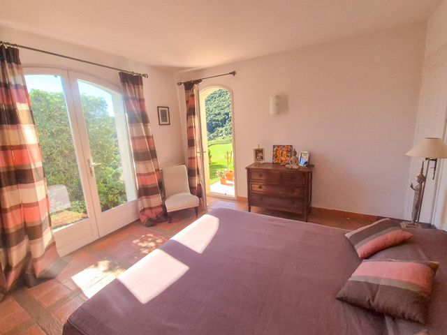 maison à vendre - 6 pièces - 155.0 m2 - LA CROIX VALMER - 83 - PROVENCE-ALPES-COTE-D-AZUR - Century 21 Bianchi Transactions