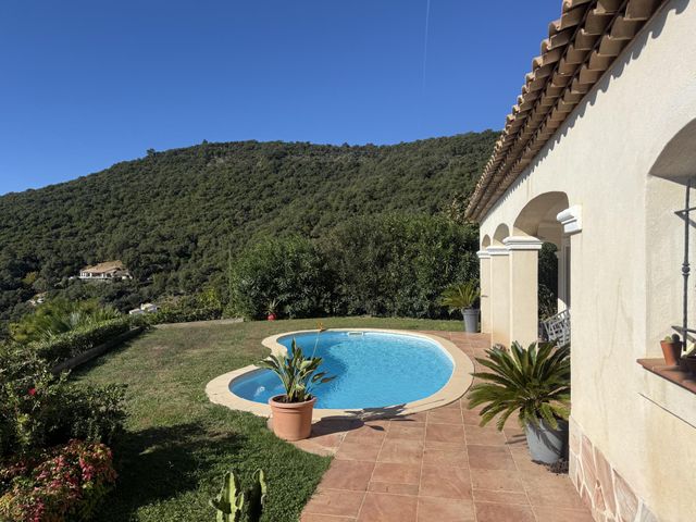 maison à vendre - 6 pièces - 155.0 m2 - LA CROIX VALMER - 83 - PROVENCE-ALPES-COTE-D-AZUR - Century 21 Bianchi Transactions