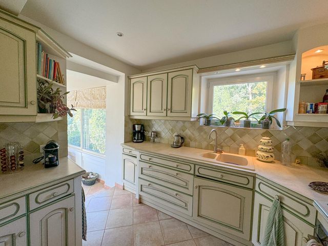 maison à vendre - 5 pièces - 205.0 m2 - CAVALAIRE SUR MER - 83 - PROVENCE-ALPES-COTE-D-AZUR - Century 21 Bianchi Transactions