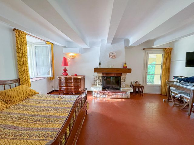 maison à vendre - 5 pièces - 205.0 m2 - CAVALAIRE SUR MER - 83 - PROVENCE-ALPES-COTE-D-AZUR - Century 21 Bianchi Transactions