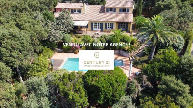 maison à vendre - 7 pièces - 230.0 m2 - LA CROIX VALMER - 83 - PROVENCE-ALPES-COTE-D-AZUR - Century 21 Bianchi Transactions