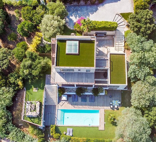 Afficher la photo en grand maison à vendre - 7 pièces - 220.0 m2 - CAVALAIRE SUR MER - 83 - PROVENCE-ALPES-COTE-D-AZUR - Century 21 Bianchi Transactions