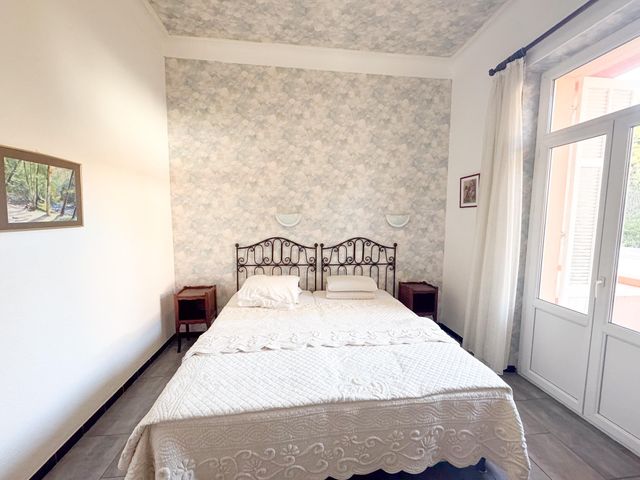 maison à vendre - 8 pièces - 367.0 m2 - CAVALAIRE SUR MER - 83 - PROVENCE-ALPES-COTE-D-AZUR - Century 21 Bianchi Transactions