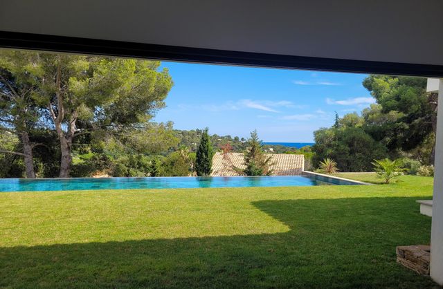 maison à vendre - 9 pièces - 350.0 m2 - LA CROIX VALMER - 83 - PROVENCE-ALPES-COTE-D-AZUR - Century 21 Bianchi Transactions