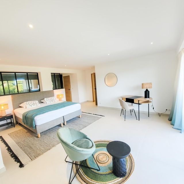 maison à vendre - 9 pièces - 350.0 m2 - LA CROIX VALMER - 83 - PROVENCE-ALPES-COTE-D-AZUR - Century 21 Bianchi Transactions