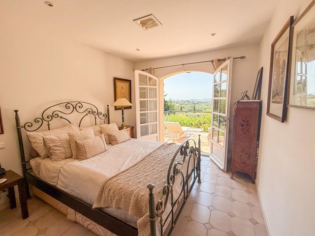 maison à vendre - 6 pièces - 183.0 m2 - LA CROIX VALMER - 83 - PROVENCE-ALPES-COTE-D-AZUR - Century 21 Bianchi Transactions