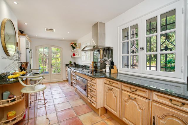 maison à vendre - 6 pièces - 183.0 m2 - LA CROIX VALMER - 83 - PROVENCE-ALPES-COTE-D-AZUR - Century 21 Bianchi Transactions