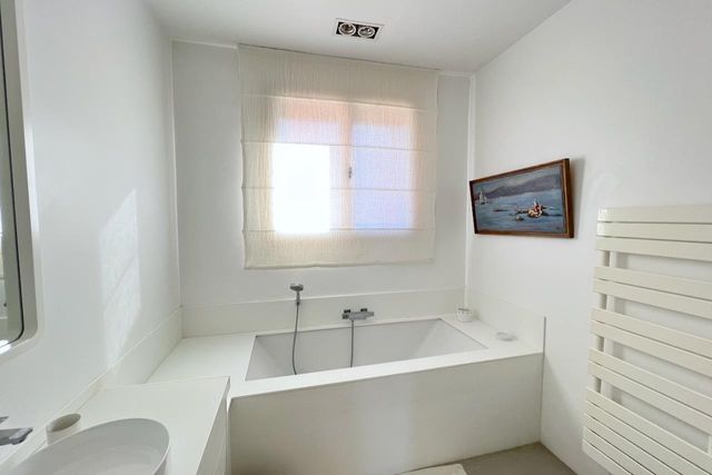 maison à vendre - 7 pièces - 177.0 m2 - GRIMAUD - 83 - PROVENCE-ALPES-COTE-D-AZUR - Century 21 Bianchi Transactions