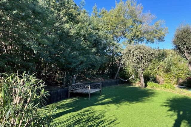 maison à vendre - 7 pièces - 177.0 m2 - GRIMAUD - 83 - PROVENCE-ALPES-COTE-D-AZUR - Century 21 Bianchi Transactions