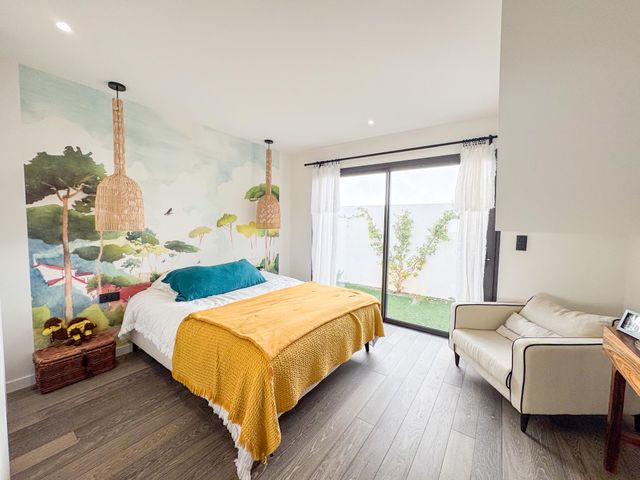 Appartement T4 à vendre - 6 pièces - 185.0 m2 - LE LAVANDOU - 83 - PROVENCE-ALPES-COTE-D-AZUR - Century 21 Bianchi Transactions