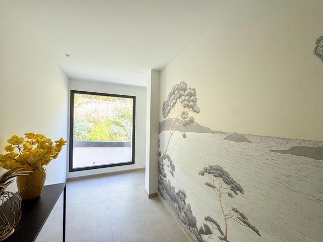 maison à vendre - 6 pièces - 185.0 m2 - LE LAVANDOU - 83 - PROVENCE-ALPES-COTE-D-AZUR - Century 21 Bianchi Transactions