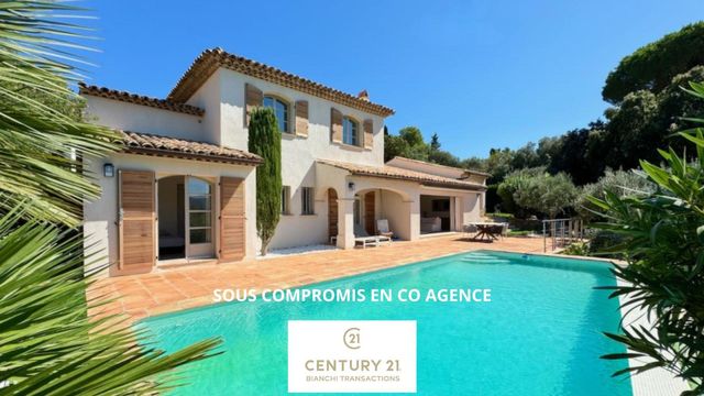 maison à vendre - 6 pièces - 188.0 m2 - LA CROIX VALMER - 83 - PROVENCE-ALPES-COTE-D-AZUR - Century 21 Bianchi Transactions