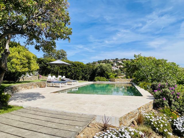 maison à vendre - 7 pièces - 190.0 m2 - LA CROIX VALMER - 83 - PROVENCE-ALPES-COTE-D-AZUR - Century 21 Bianchi Transactions