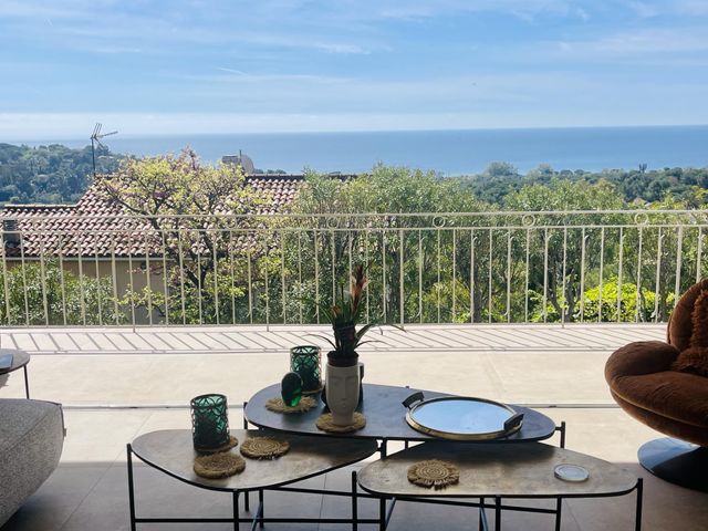 maison à vendre - 7 pièces - 190.0 m2 - LA CROIX VALMER - 83 - PROVENCE-ALPES-COTE-D-AZUR - Century 21 Bianchi Transactions