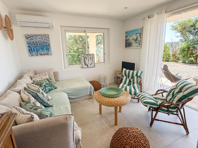 maison à vendre - 7 pièces - 190.0 m2 - LA CROIX VALMER - 83 - PROVENCE-ALPES-COTE-D-AZUR - Century 21 Bianchi Transactions