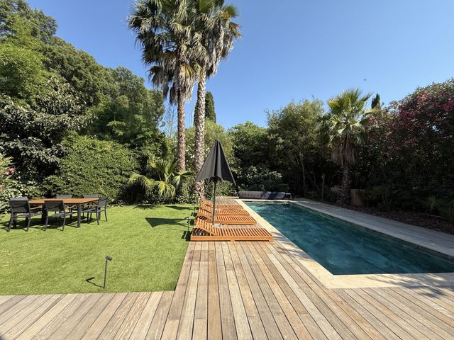 maison à vendre - 5 pièces - 140.0 m2 - LA CROIX VALMER - 83 - PROVENCE-ALPES-COTE-D-AZUR - Century 21 Bianchi Transactions