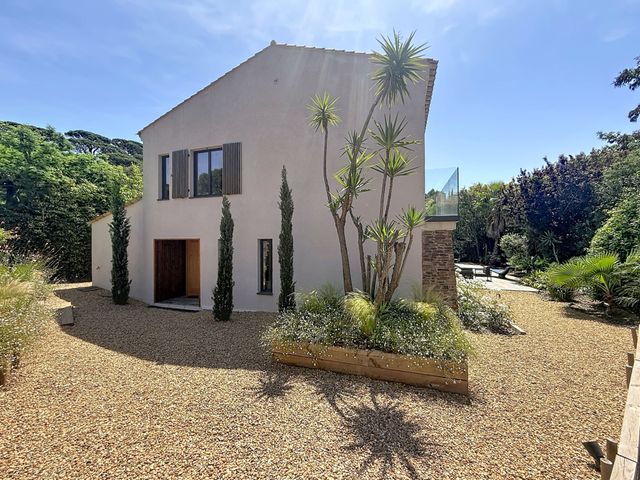 maison à vendre - 5 pièces - 140.0 m2 - LA CROIX VALMER - 83 - PROVENCE-ALPES-COTE-D-AZUR - Century 21 Bianchi Transactions