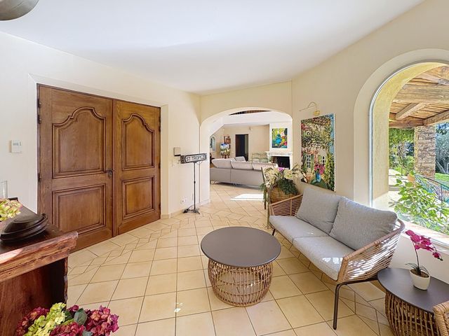 maison à vendre - 6 pièces - 200.0 m2 - CAVALAIRE SUR MER - 83 - PROVENCE-ALPES-COTE-D-AZUR - Century 21 Bianchi Transactions