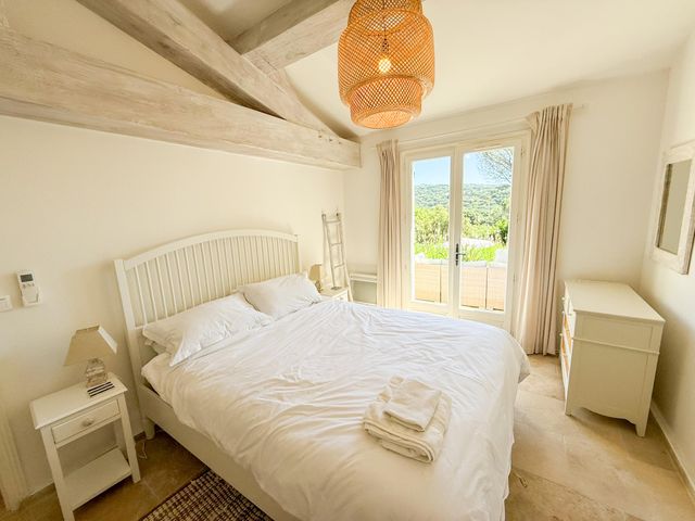 maison à vendre - 5 pièces - 142.0 m2 - LA CROIX VALMER - 83 - PROVENCE-ALPES-COTE-D-AZUR - Century 21 Bianchi Transactions