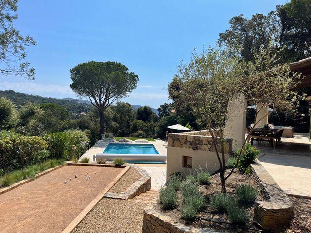 maison à vendre - 5 pièces - 142.0 m2 - LA CROIX VALMER - 83 - PROVENCE-ALPES-COTE-D-AZUR - Century 21 Bianchi Transactions