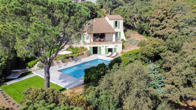 maison à vendre - 5 pièces - 142.0 m2 - LA CROIX VALMER - 83 - PROVENCE-ALPES-COTE-D-AZUR - Century 21 Bianchi Transactions