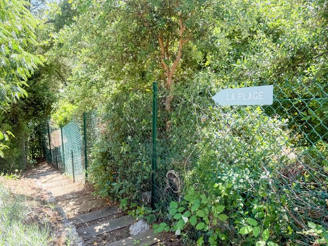 maison à vendre - 5 pièces - 142.0 m2 - LA CROIX VALMER - 83 - PROVENCE-ALPES-COTE-D-AZUR - Century 21 Bianchi Transactions