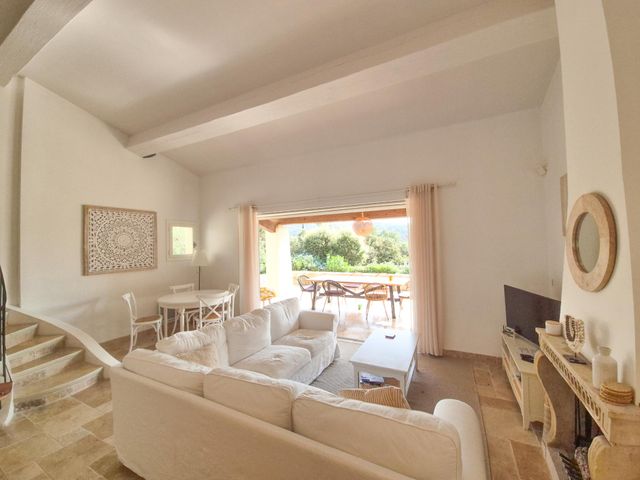 maison à vendre - 5 pièces - 142.0 m2 - LA CROIX VALMER - 83 - PROVENCE-ALPES-COTE-D-AZUR - Century 21 Bianchi Transactions