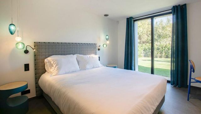 maison à vendre - 6 pièces - 280.0 m2 - LA CROIX VALMER - 83 - PROVENCE-ALPES-COTE-D-AZUR - Century 21 Bianchi Transactions