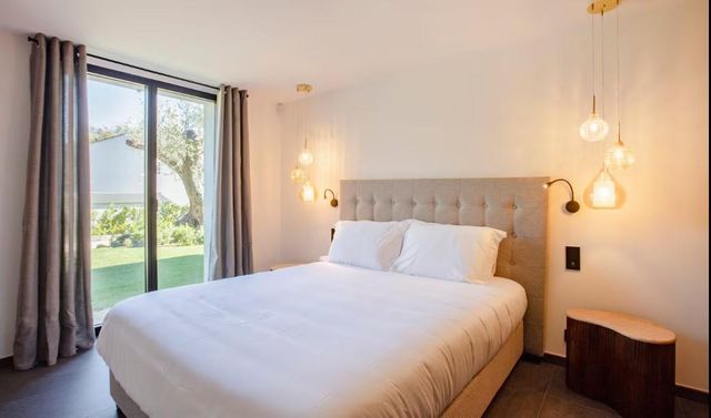 maison à vendre - 6 pièces - 280.0 m2 - LA CROIX VALMER - 83 - PROVENCE-ALPES-COTE-D-AZUR - Century 21 Bianchi Transactions