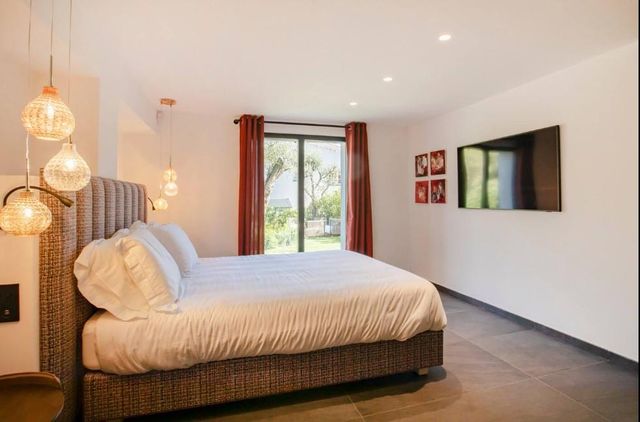 maison à vendre - 6 pièces - 280.0 m2 - LA CROIX VALMER - 83 - PROVENCE-ALPES-COTE-D-AZUR - Century 21 Bianchi Transactions