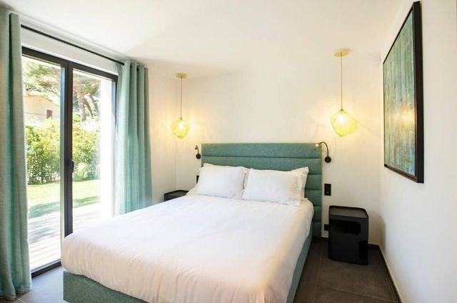 maison à vendre - 6 pièces - 280.0 m2 - LA CROIX VALMER - 83 - PROVENCE-ALPES-COTE-D-AZUR - Century 21 Bianchi Transactions