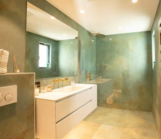 maison à vendre - 6 pièces - 280.0 m2 - LA CROIX VALMER - 83 - PROVENCE-ALPES-COTE-D-AZUR - Century 21 Bianchi Transactions