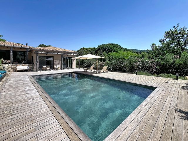 maison à vendre - 7 pièces - 250.0 m2 - LA CROIX VALMER - 83 - PROVENCE-ALPES-COTE-D-AZUR - Century 21 Bianchi Transactions