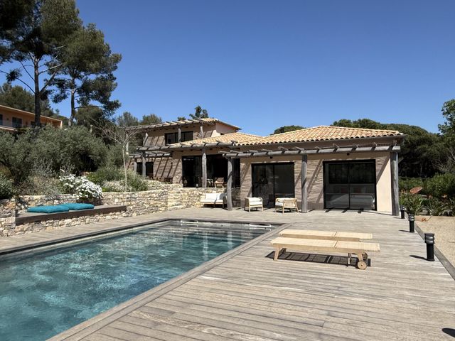 maison à vendre - 7 pièces - 250.0 m2 - LA CROIX VALMER - 83 - PROVENCE-ALPES-COTE-D-AZUR - Century 21 Bianchi Transactions