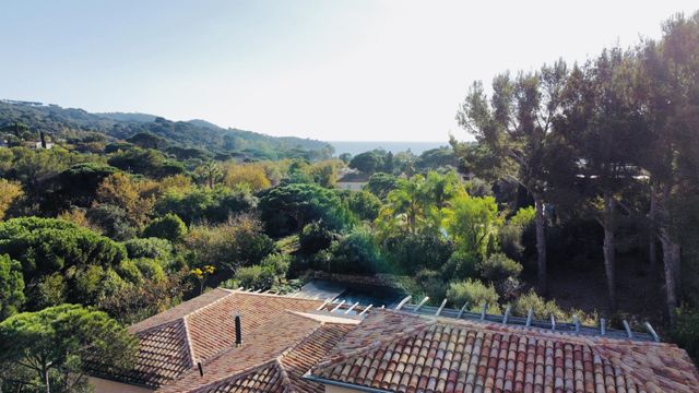 maison - LA CROIX VALMER - 83