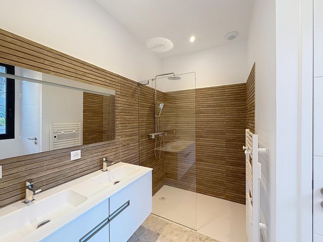 maison à vendre - 7 pièces - 250.0 m2 - LA CROIX VALMER - 83 - PROVENCE-ALPES-COTE-D-AZUR - Century 21 Bianchi Transactions