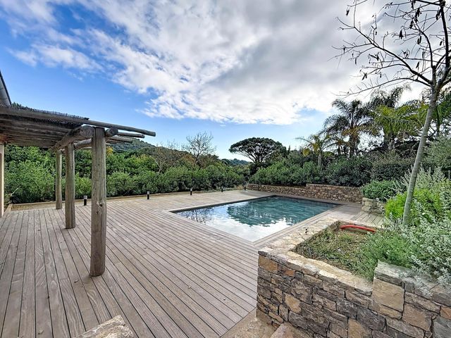 maison à vendre - 7 pièces - 250.0 m2 - LA CROIX VALMER - 83 - PROVENCE-ALPES-COTE-D-AZUR - Century 21 Bianchi Transactions