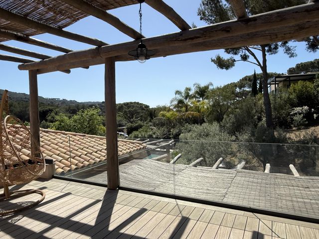 maison à vendre - 7 pièces - 250.0 m2 - LA CROIX VALMER - 83 - PROVENCE-ALPES-COTE-D-AZUR - Century 21 Bianchi Transactions