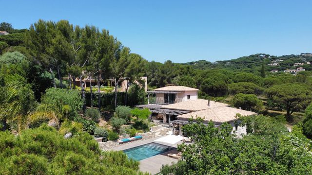 maison à vendre - 7 pièces - 250.0 m2 - LA CROIX VALMER - 83 - PROVENCE-ALPES-COTE-D-AZUR - Century 21 Bianchi Transactions