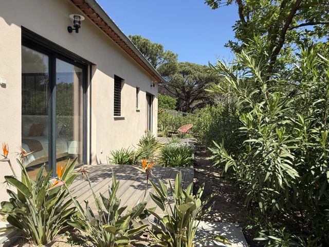maison à vendre - 7 pièces - 250.0 m2 - LA CROIX VALMER - 83 - PROVENCE-ALPES-COTE-D-AZUR - Century 21 Bianchi Transactions