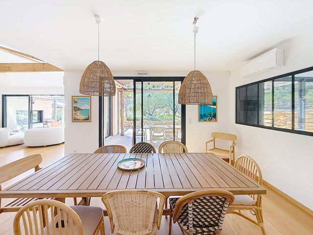 maison à vendre - 7 pièces - 250.0 m2 - LA CROIX VALMER - 83 - PROVENCE-ALPES-COTE-D-AZUR - Century 21 Bianchi Transactions