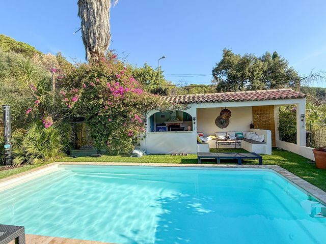 maison à vendre - 5 pièces - 122.0 m2 - CAVALAIRE SUR MER - 83 - PROVENCE-ALPES-COTE-D-AZUR - Century 21 Bianchi Transactions