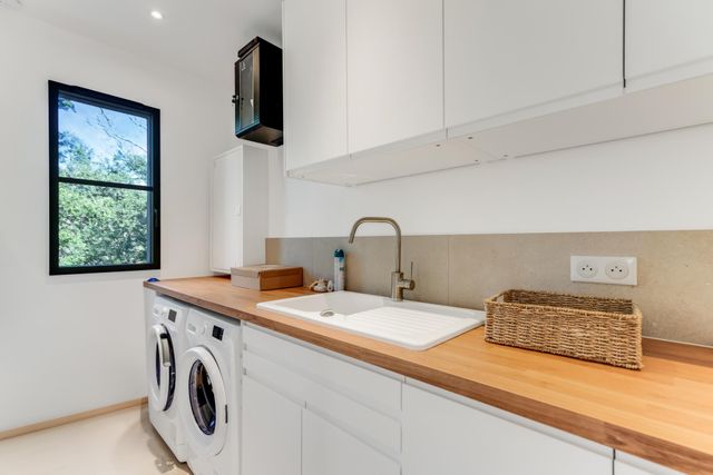 maison à vendre - 7 pièces - 186.0 m2 - LA CROIX VALMER - 83 - PROVENCE-ALPES-COTE-D-AZUR - Century 21 Bianchi Transactions